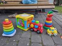 Kostka grajaca piramidka Fisher price