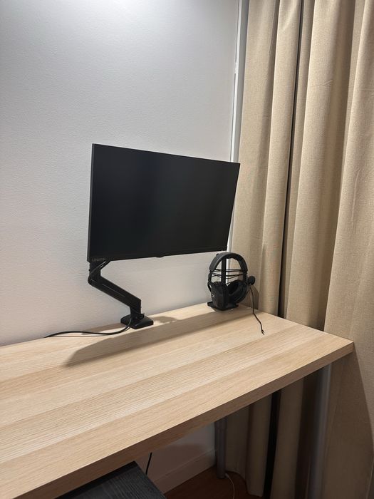 Secretaria - dois tampos do ikea