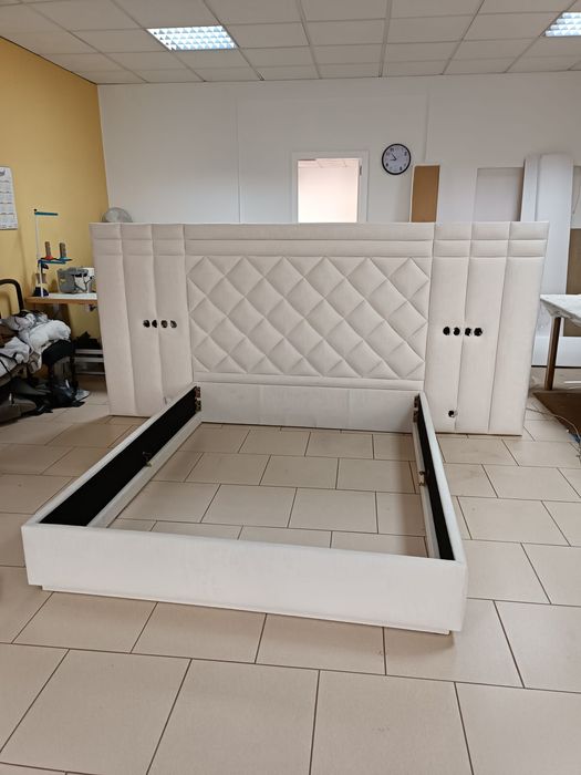 Sofás, camas e cadeiras