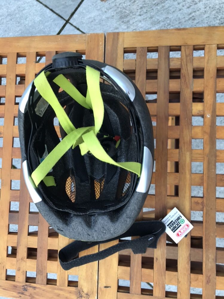 Kask rowerowy dla dziecka ABUS rozmiar 46-52cm