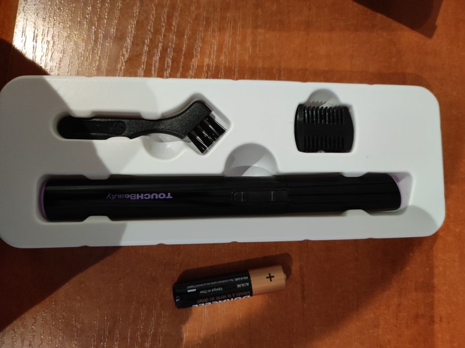 Elektryczny trymer do brwi automatyczny Groomer d