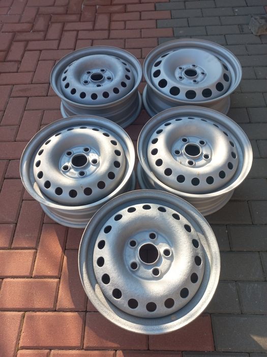 Продам дискі металеві фольксваген т4 r15