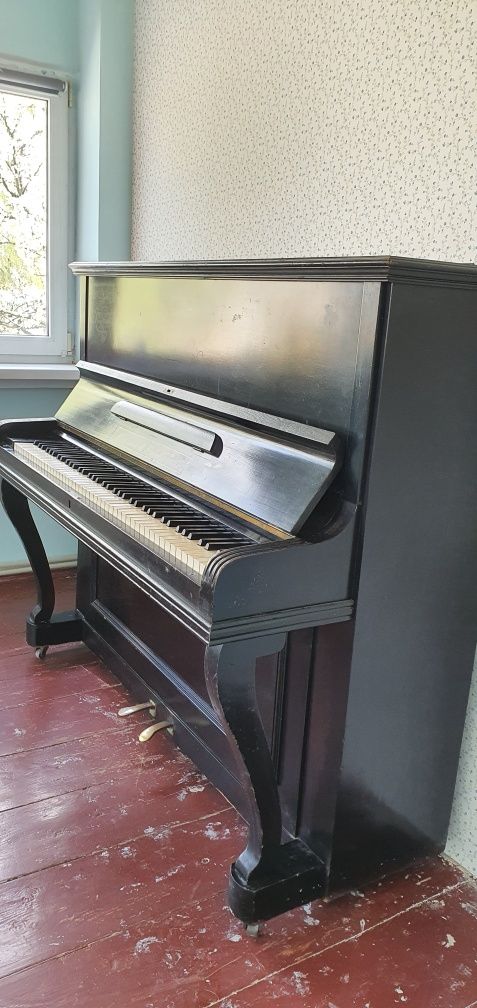 Продам німецьке піаніно