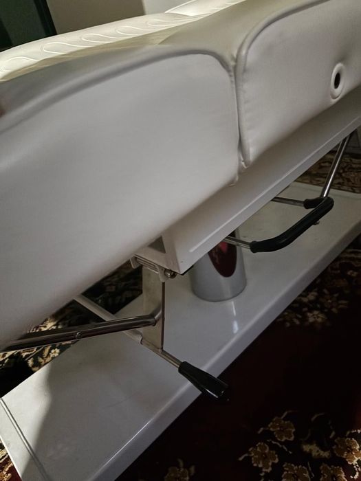 Łóżko kosmetyczne