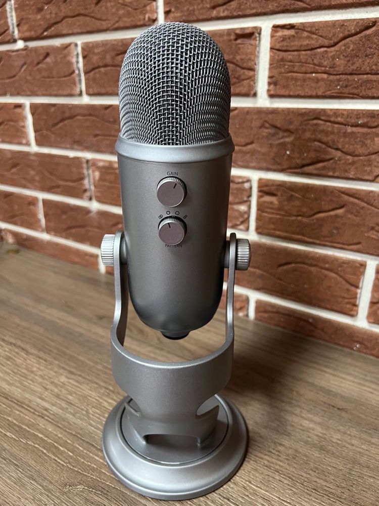 Мікрофон студійний Blue Yeti