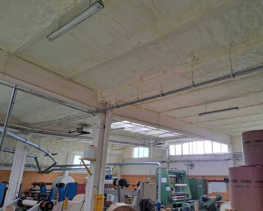 Ocieplanie celulozą, Ocieplanie pianką PUR, naprawa dachów po kunach