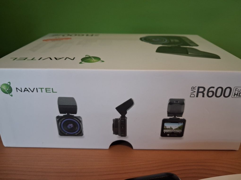 Navitel R600 rejestrator samochodowy