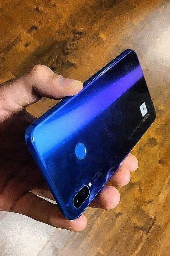 Huawei P Smart Plus 4/64 GB Iris Purple(голубой-фиол.)