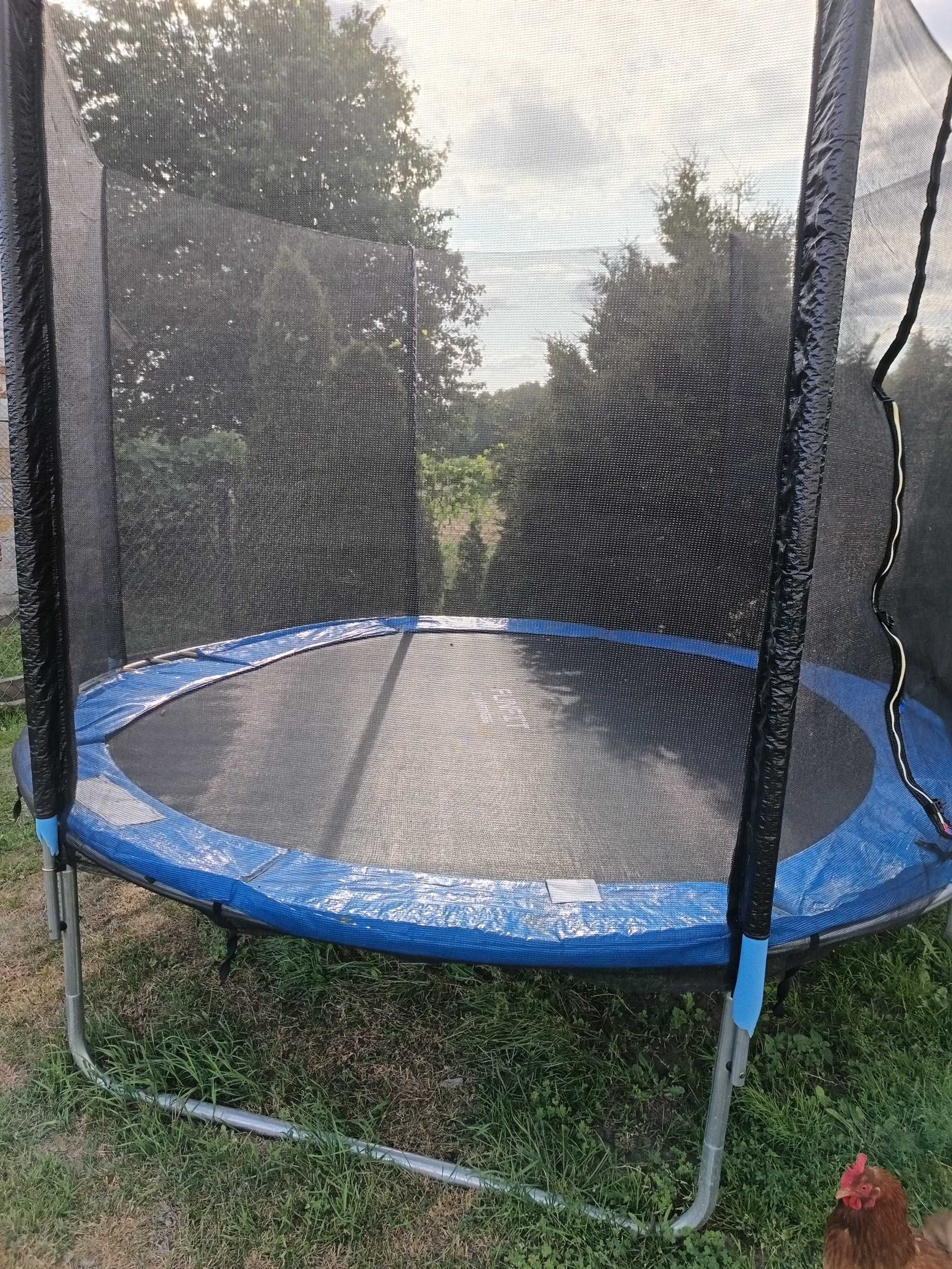 Trampolina ogrodowa