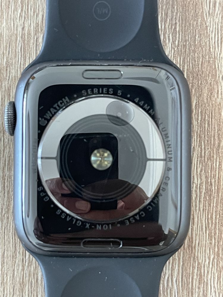 Apple Watch Series 5