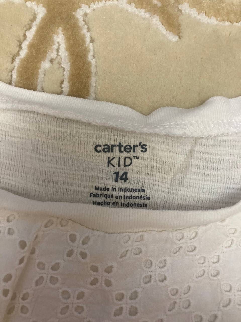 Брендові футболки на дівчинку Carter’s