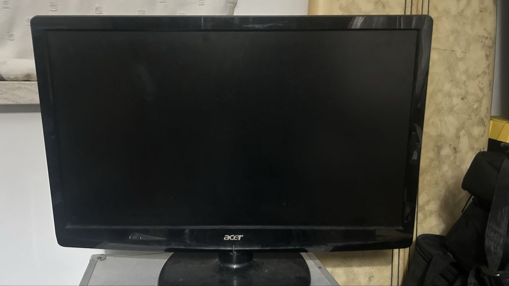 Televisão 23” ACER