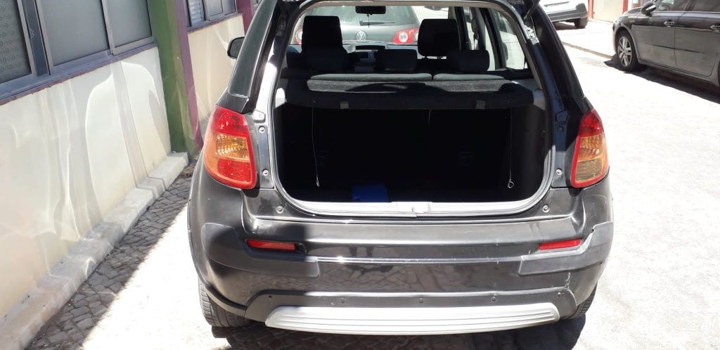 SUZUKI [SX4] DDiS • 1.6L [HDI] 90HP • Versão 'GLA' Outdoor Line • Mê