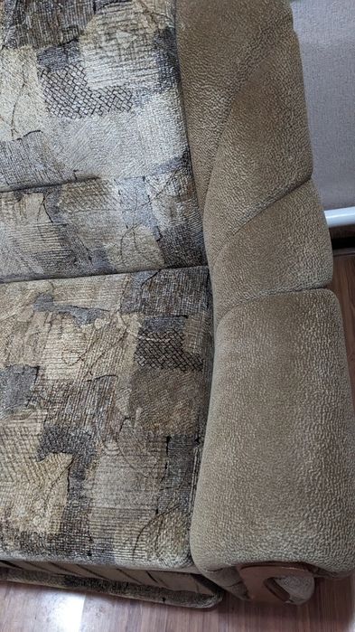 Розкладний кутовий диван