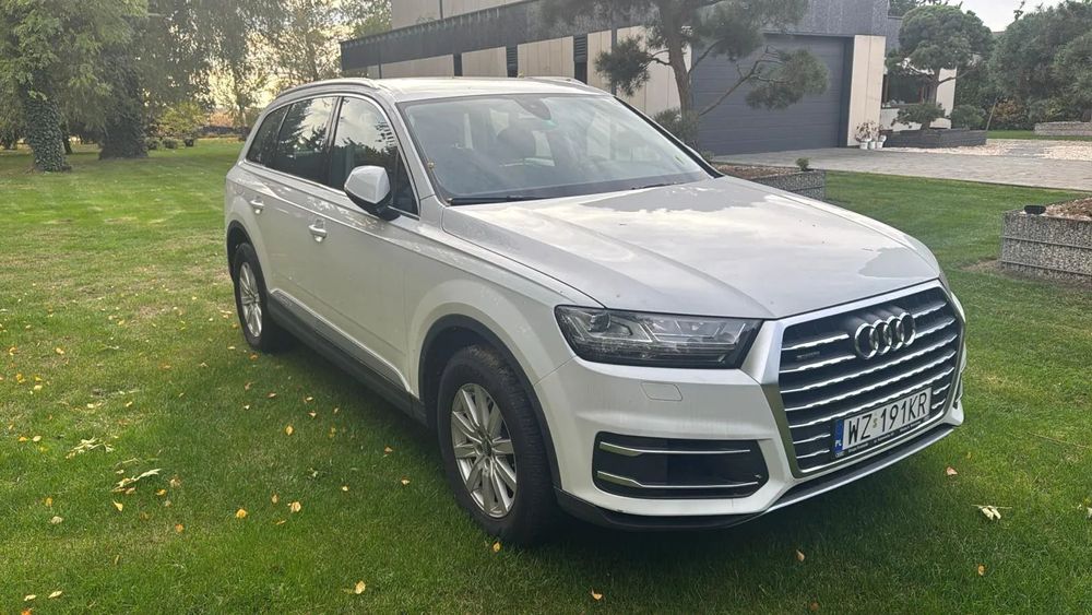 Audi Q7 AUDI Q7 •Tiptronic •Q7 TDI MR`15 E6 4M•2016