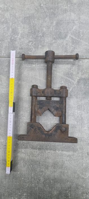 Stare imadło do rur