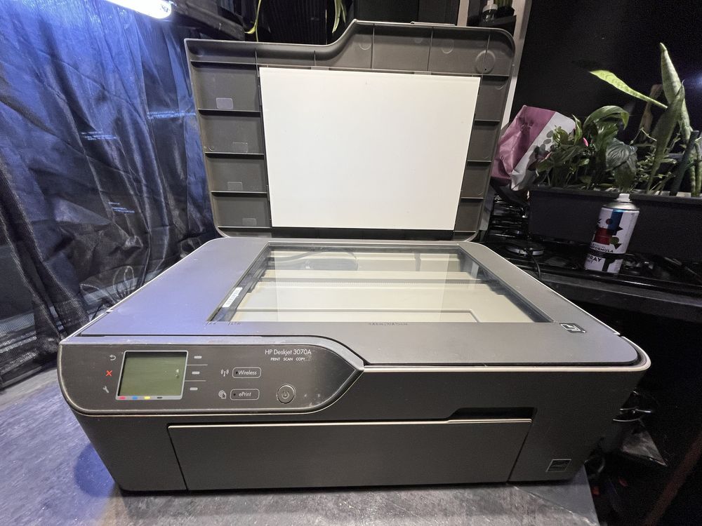 Багатофункціональний пристрій HP DeskJet 3070а c Wi-Fi МФО принтер