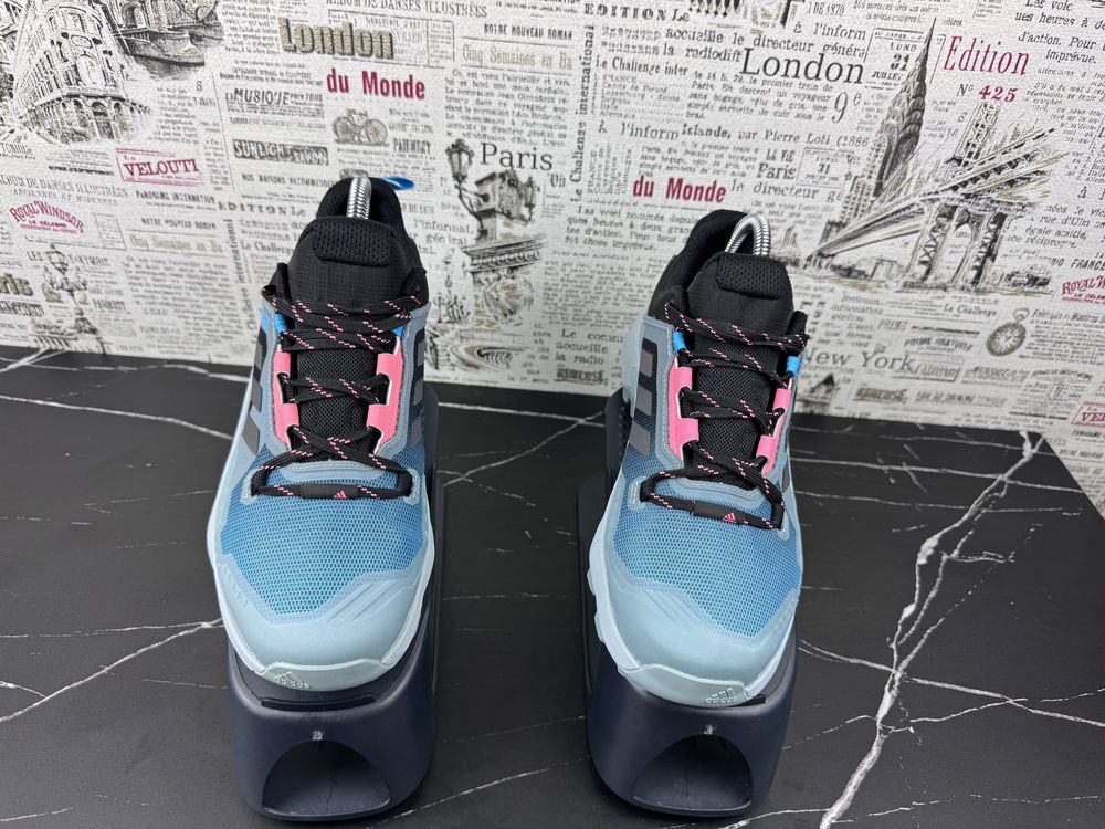 Трекінгові кросівки Adidas Terrex GORE-TEX Розмір 40