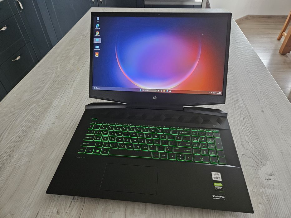 Laptop gamingowy HP 17-cd1016nw /i7-10750H/RTX 2060 6GB/16GB/17,3" IPS