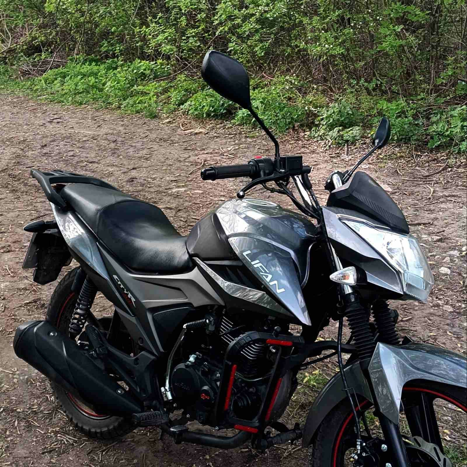 Мотоцикл LIFAN CitiR 200
