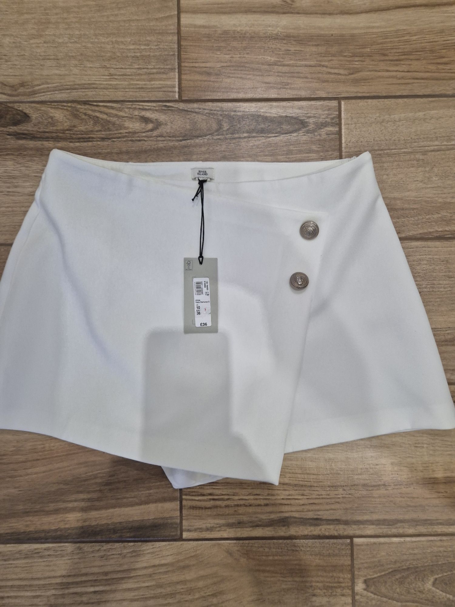 Nowe z metką spódnico spodenki szorty River Island M  białe