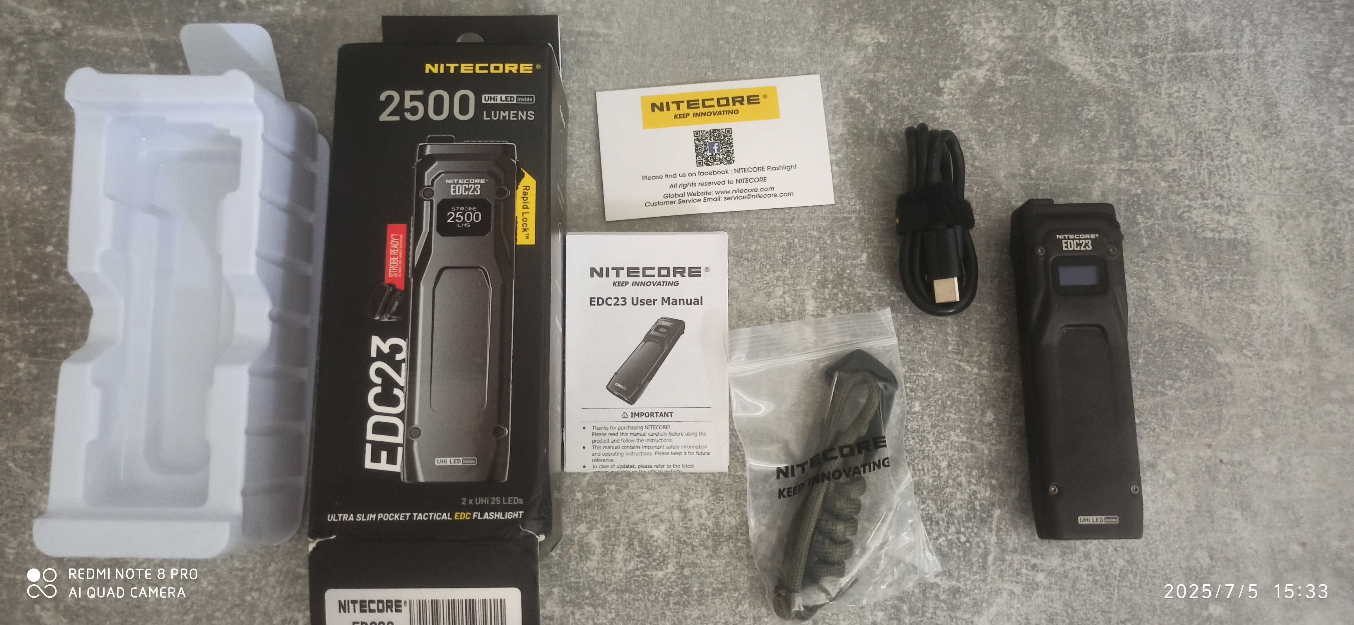 Latarka Nitecore edc 23