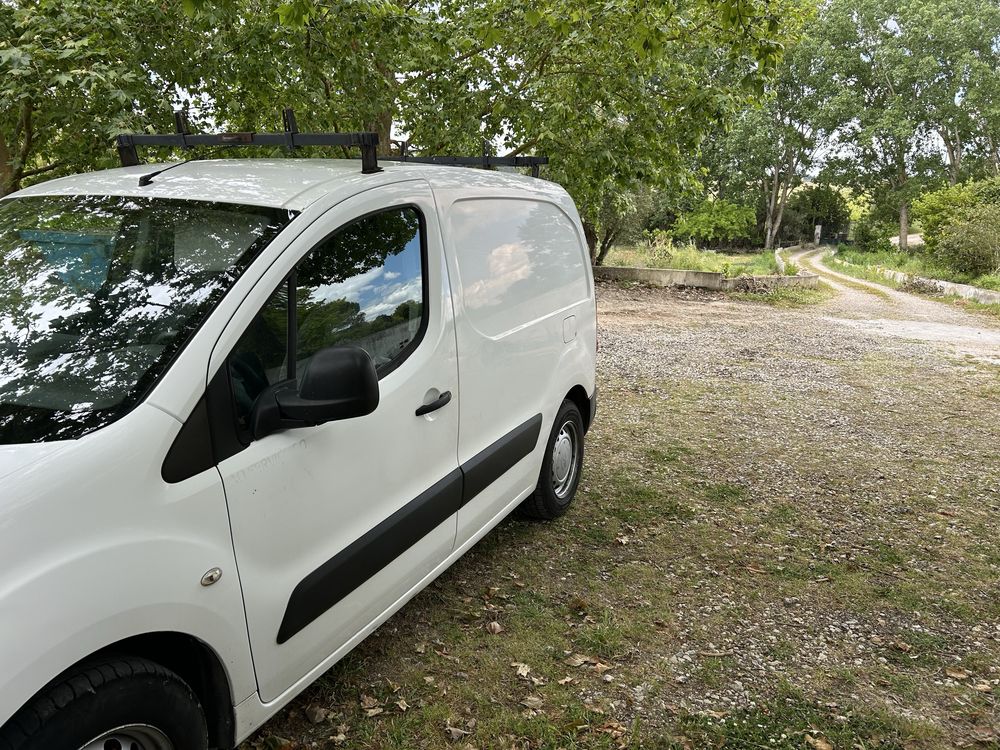 Peugeot partner toda revisada sem nada a fazer!