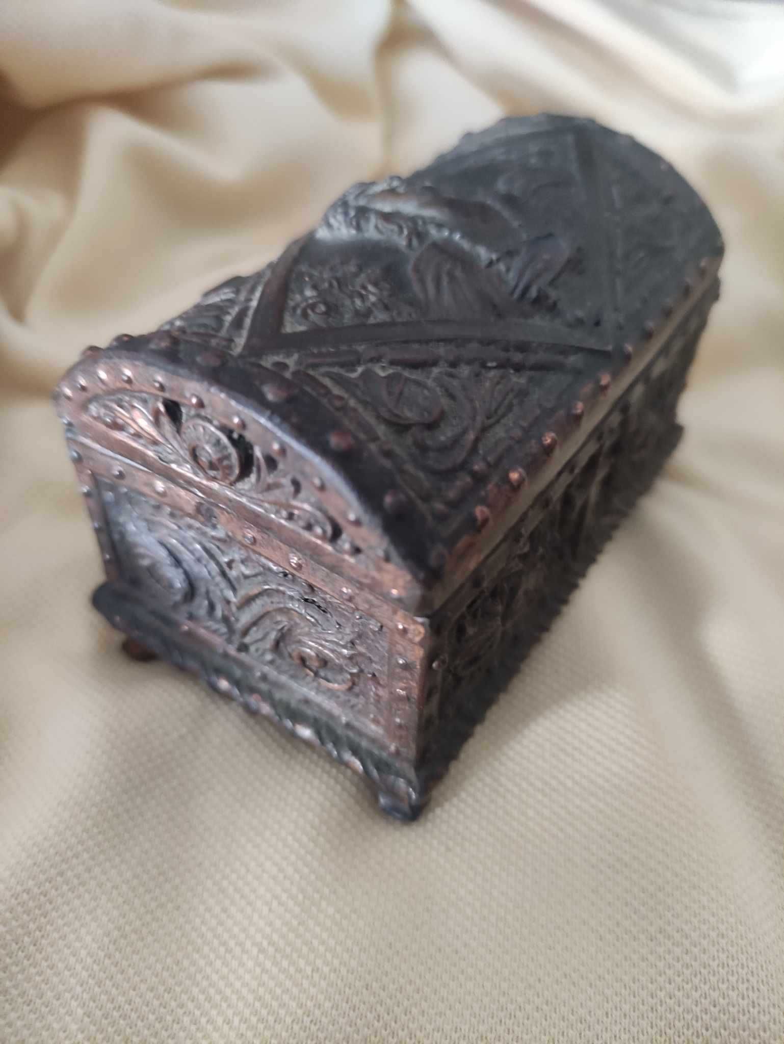 Cofre Joias com mais de 100 anos em bronze
