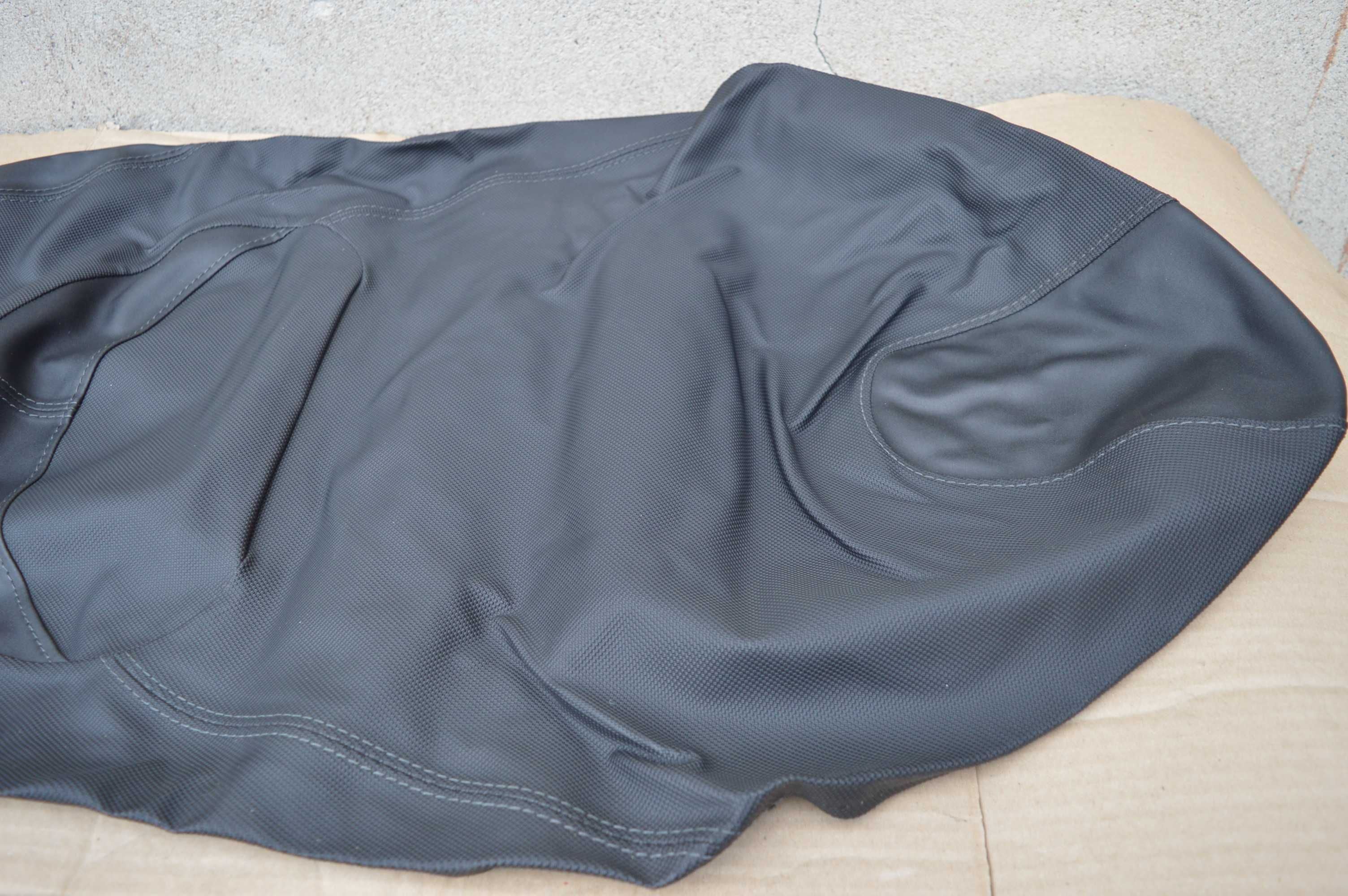 Yamaha Tricity 300 POSZYCIE pokrowiec siedzenie