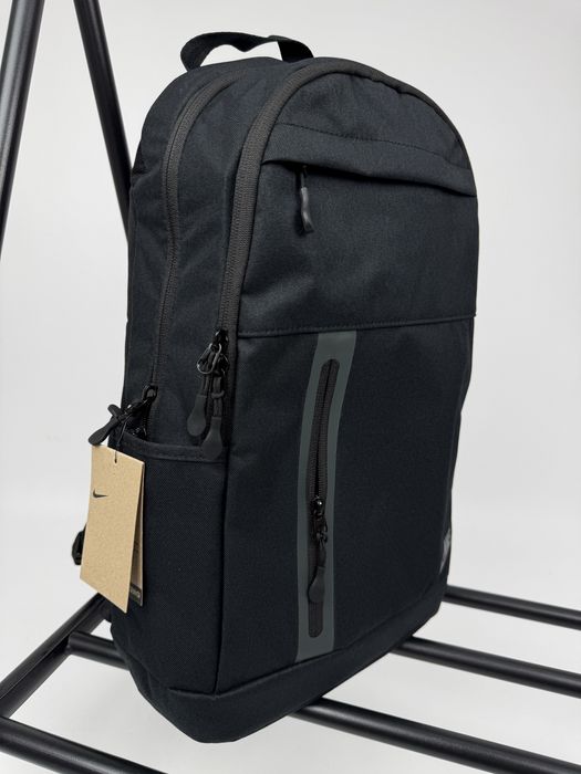 Рюкзак унісекс Nike Sb Elemental Premium 21L Backpack Black DN2555-010