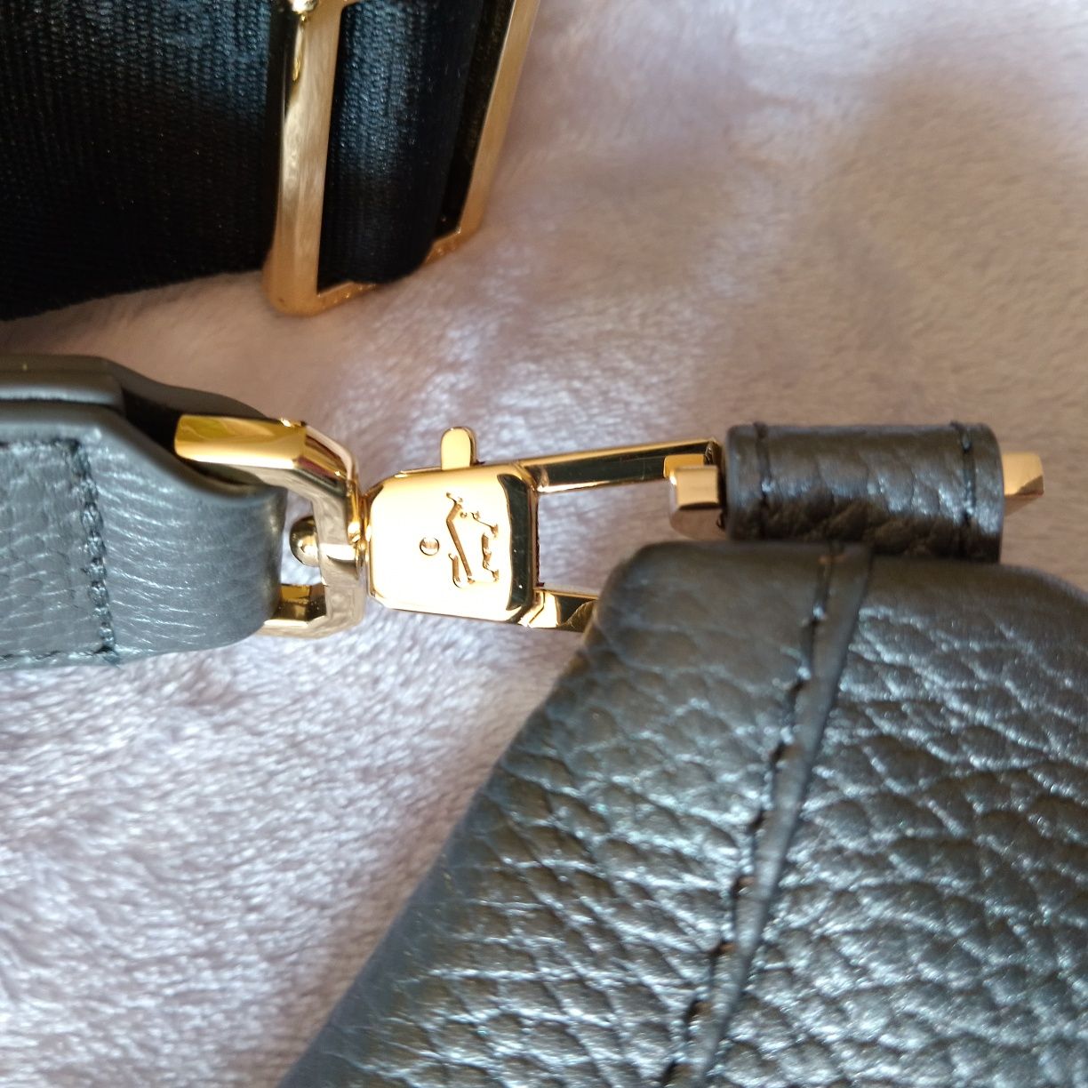 Крос боді Braun Buffel Нова