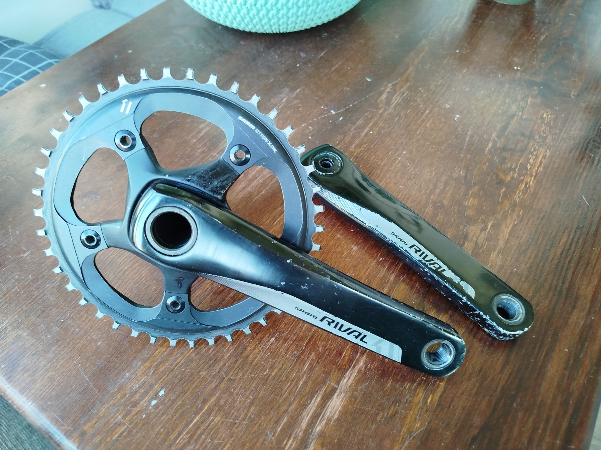 Korba SRAM Rival 1 GXP 42T 172,5 + 44T