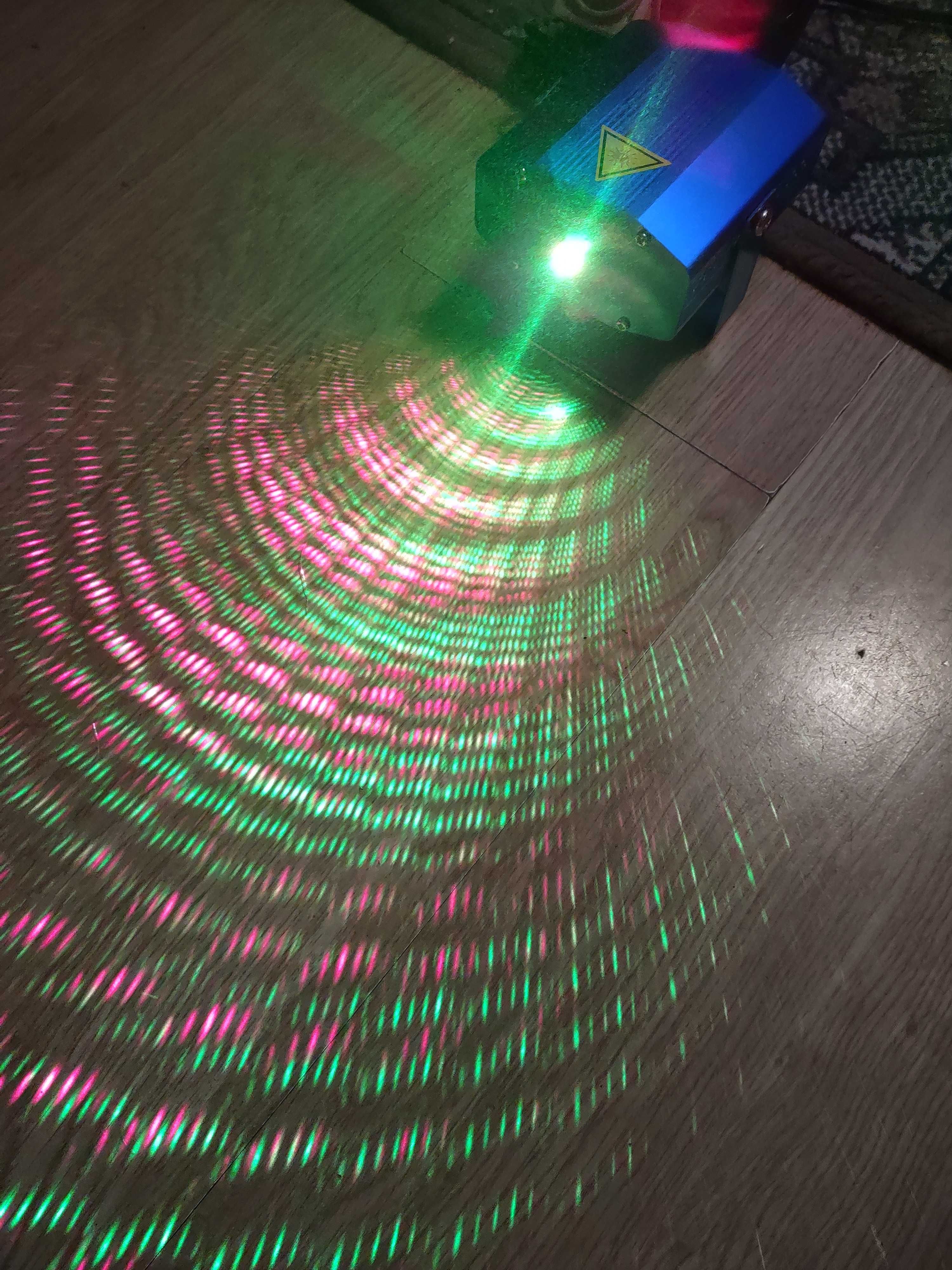 Lampa dyskotekowa projektor laserowy stroboskop czujnik dźwięku party