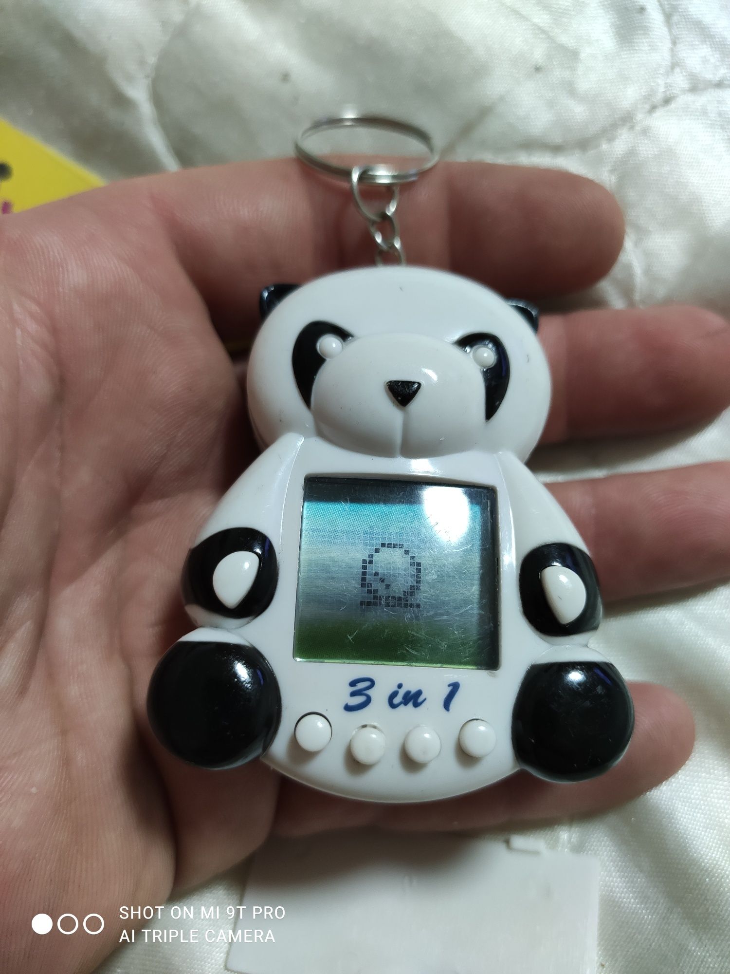 Продам игрушка ТАМАГОЧИ