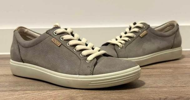 Ecco Soft 7 W nubukowe sneakersy damskie 37 
Rozmiar 37
Wkładka 24cm
k