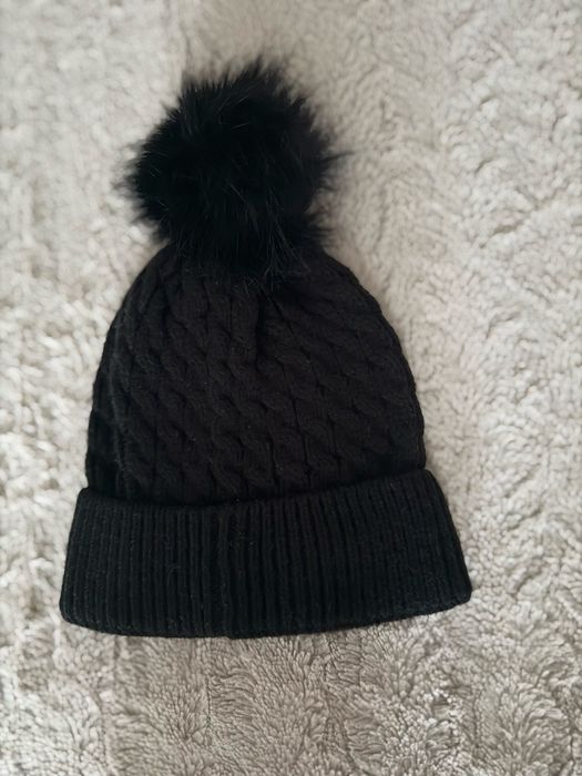 Шапка фірмова Guess. Жіноча шапка GUESS. Шапка Зима.