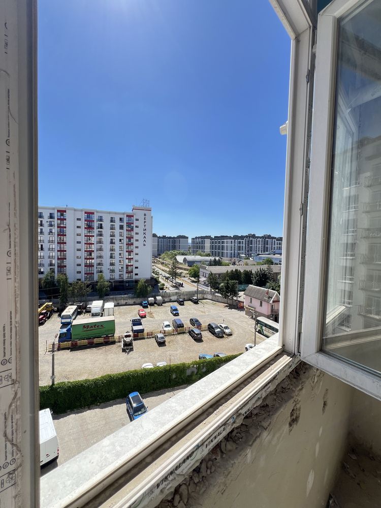 Дешево‼️745$ за м кв якіпродам 3-кімнатна квартиру ОЗЕРО ПАРК