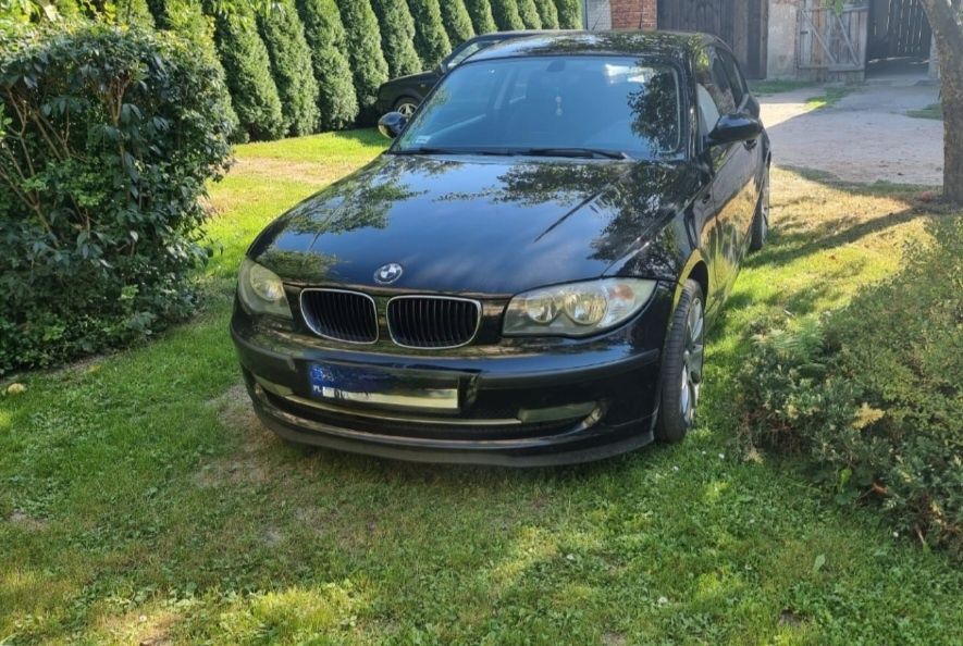 Sprzedam BMW 116I, 2007r, benzyna, 3-drzwiowy
