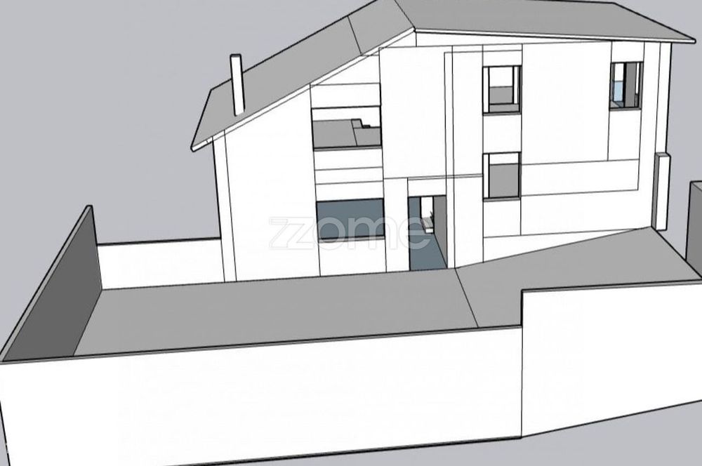 Moradia T3 em fase de reconstrução em Ferreiros, Moita.
