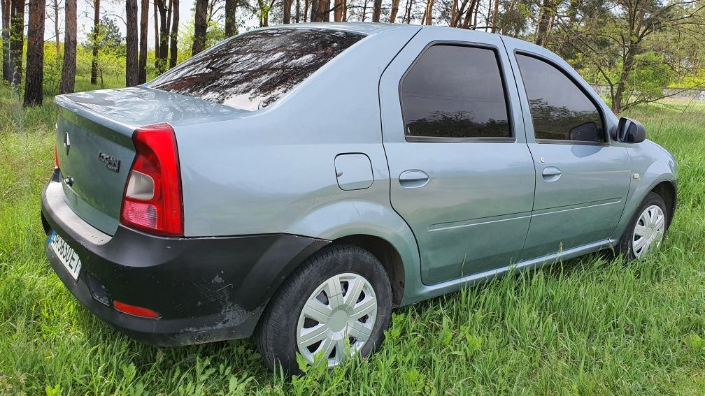 Продам Renault Logan