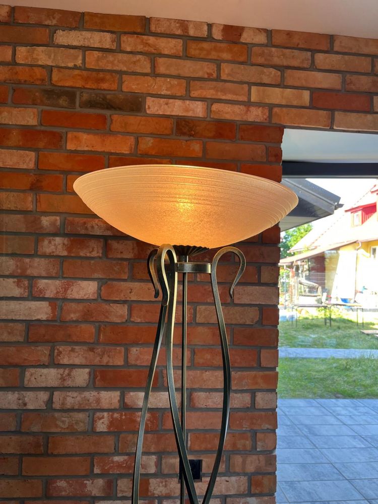 Witam sprzedam lampę