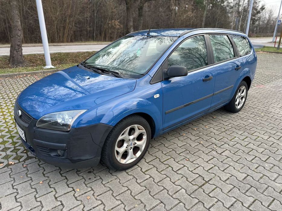 Ford Focus Ford Focus Mk2 - prywatnie - w pełni sprawny - klima - radio BT