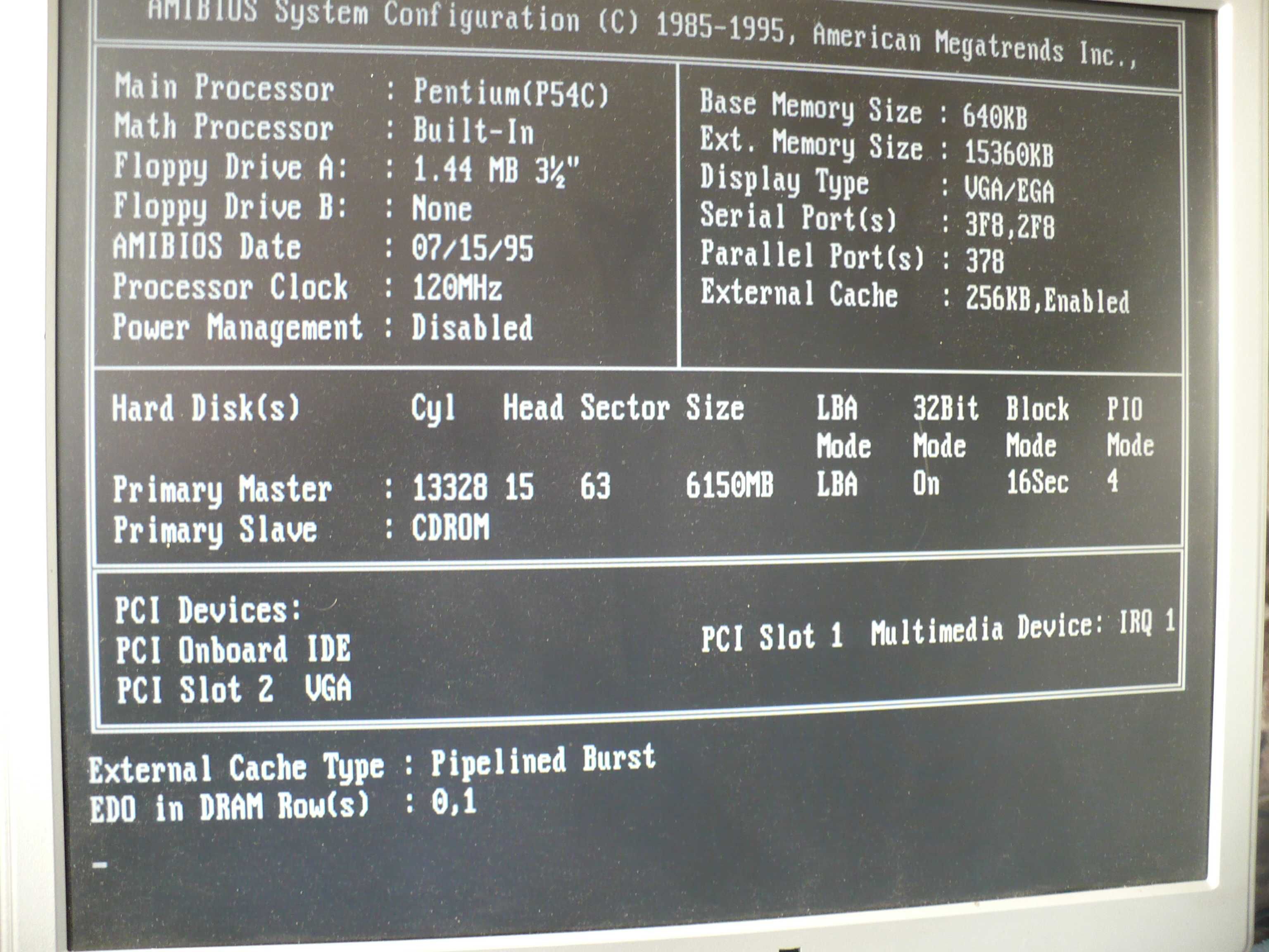 Komputer Pentium 1  z procesorem 120 MHz