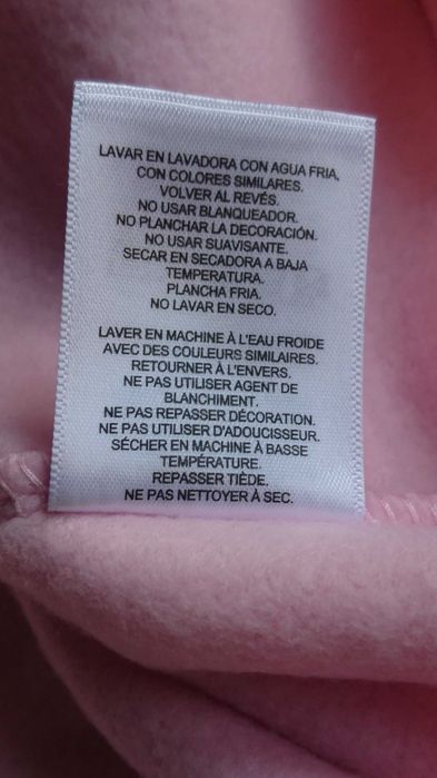 bluza Fila - lekko ocieplana.