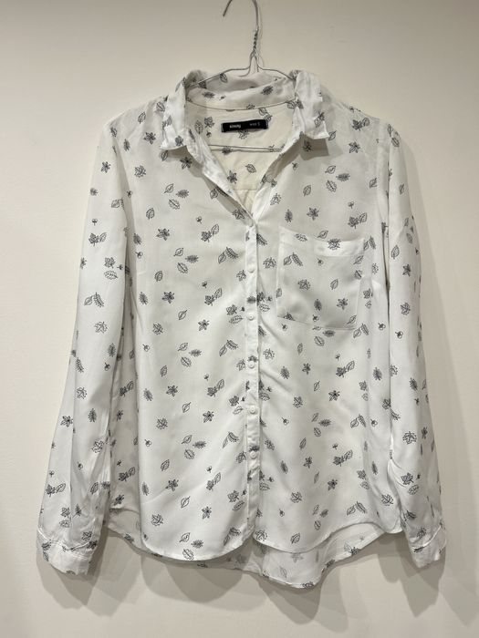 Biała koszula w czarny delikatny wzór 100% wiskoza