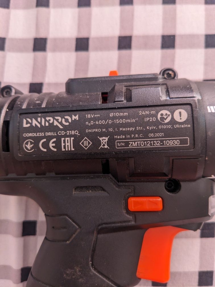 Шуруповёрт CD -218q с батареей на 2а и зарядкой