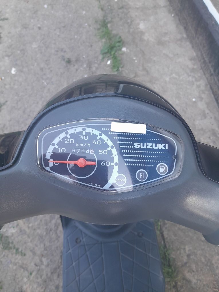 Скутер Suzuki Lets 4