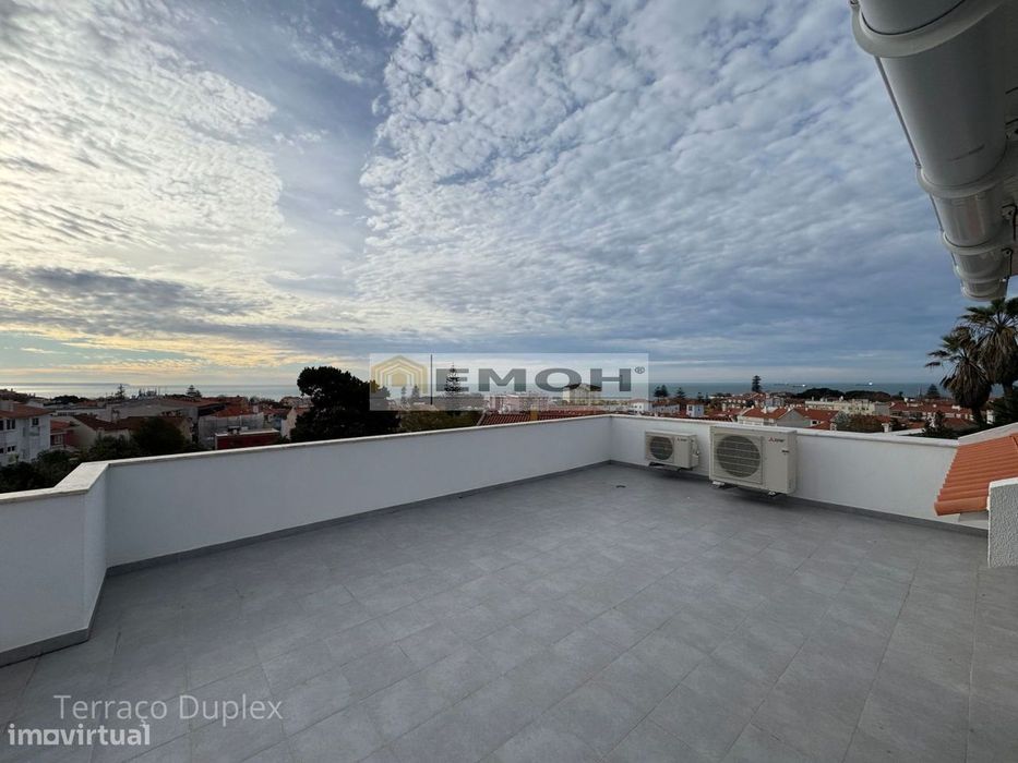 Apartemento T3 Duplex com Terraço- Centro Parede como Novo- Condomini