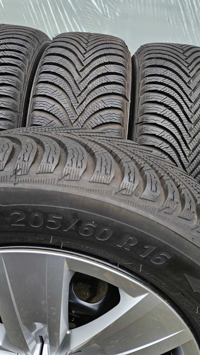 vw t-roc,audi,skoda karoq ,seat koła zimowe michelin alpin 5