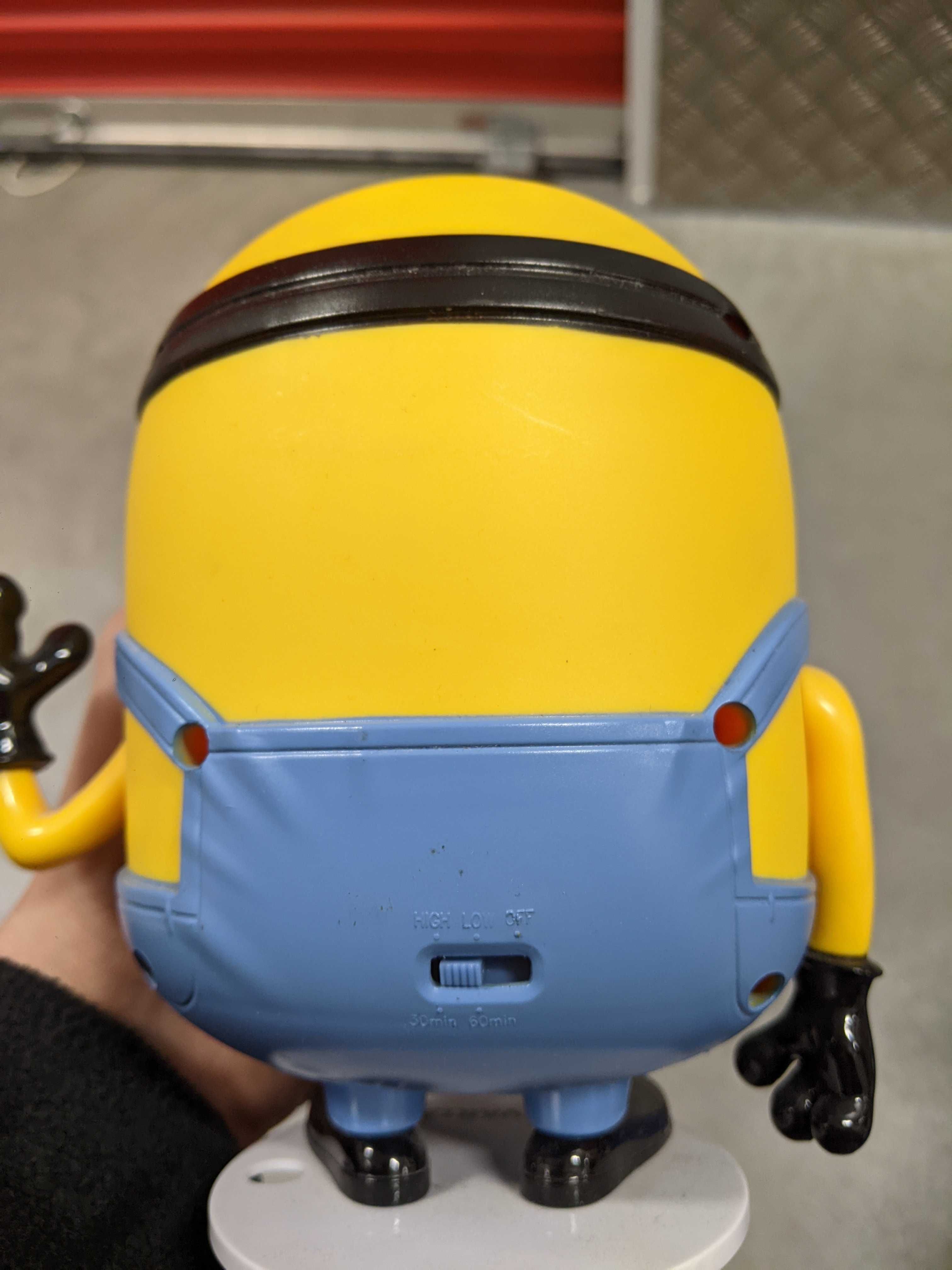 Kolorowa Lampka LED dla Dzieci - Minionki, z Timerem i Włącznikiem